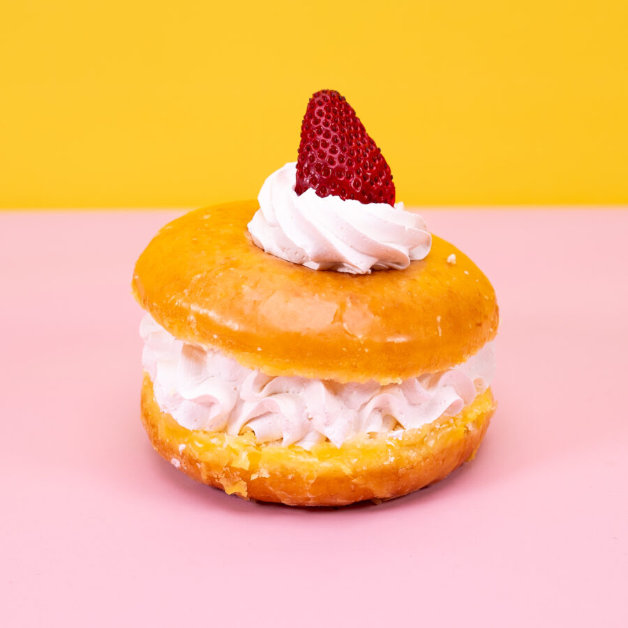 DONUT - Pineapple Cream 1